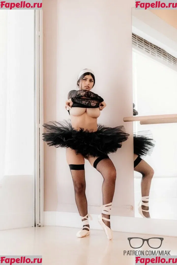 Mia Khalifa Onlyfans Photo Gallery 