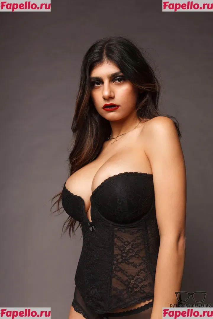 Mia Khalifa Onlyfans Photo Gallery 