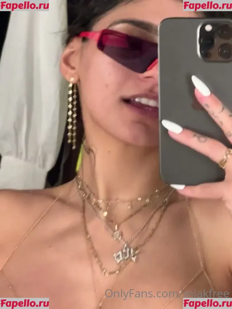 Mia Khalifa Onlyfans Photo Gallery 