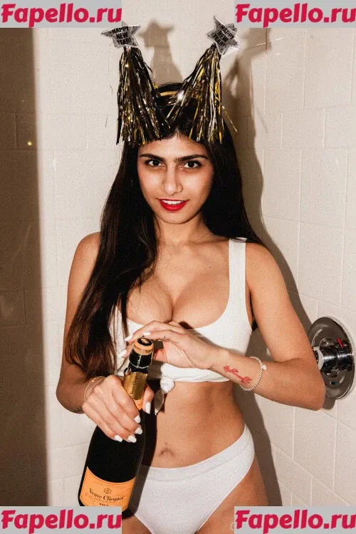 Mia Khalifa Onlyfans Photo Gallery 