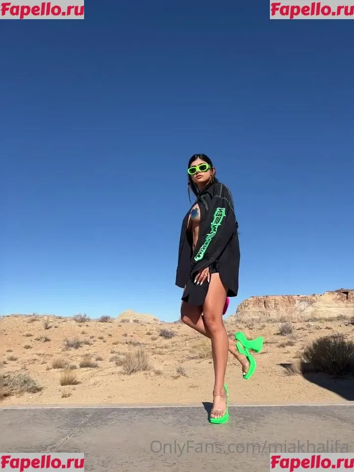 Mia Khalifa Onlyfans Photo Gallery 