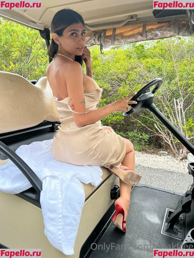 Mia Khalifa Onlyfans Photo Gallery 
