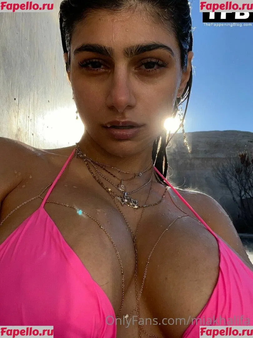 Mia Khalifa Onlyfans Photo Gallery 