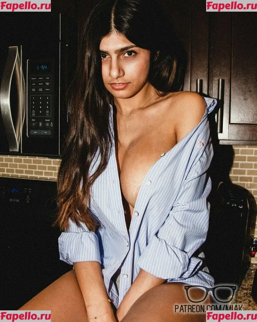 Mia Khalifa Onlyfans Photo Gallery 