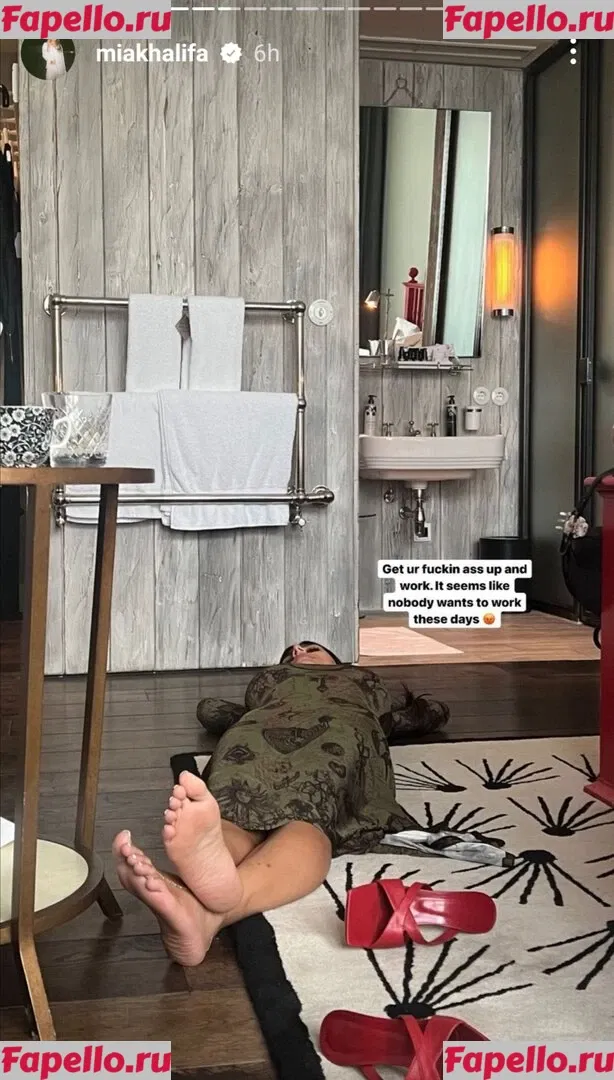 Mia Khalifa Onlyfans Photo Gallery 
