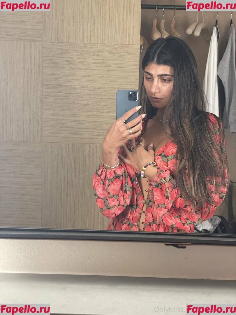 Mia Khalifa Onlyfans Photo Gallery 