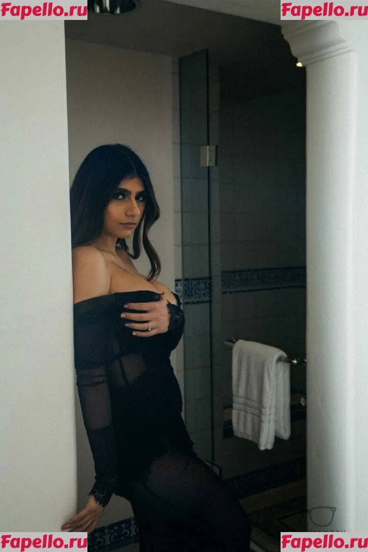 Mia Khalifa Onlyfans Photo Gallery 
