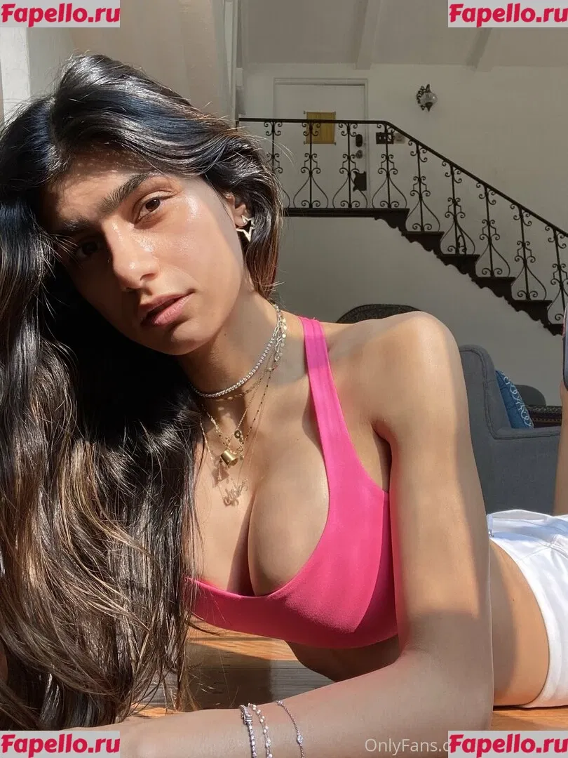 Mia Khalifa Onlyfans Photo Gallery 