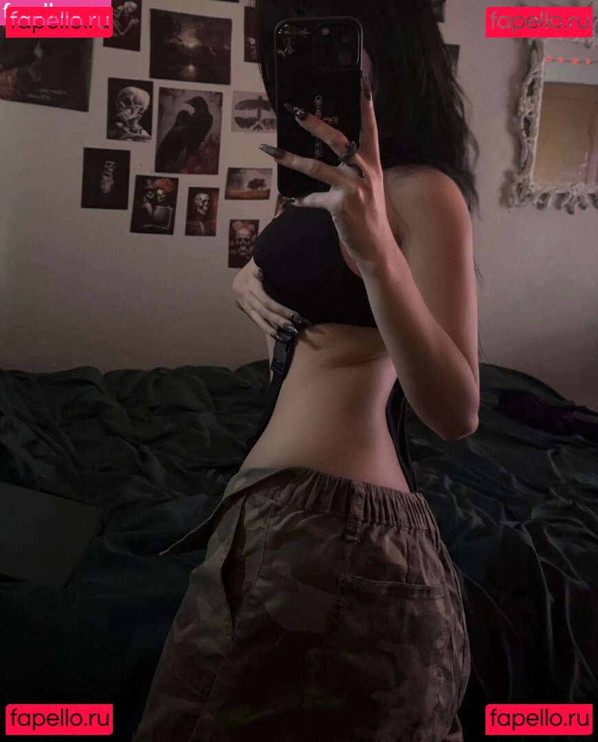 ratedreign Nude Onlyfans Photo 10
