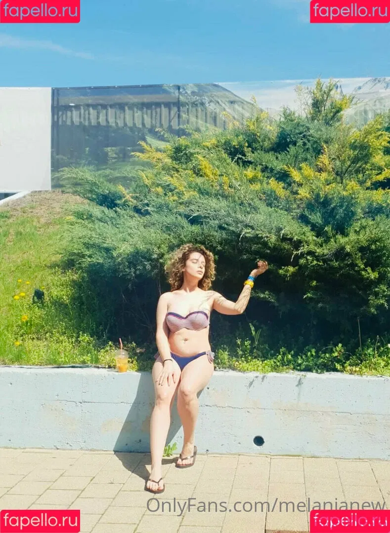 melanianew Onlyfans Photo Gallery 