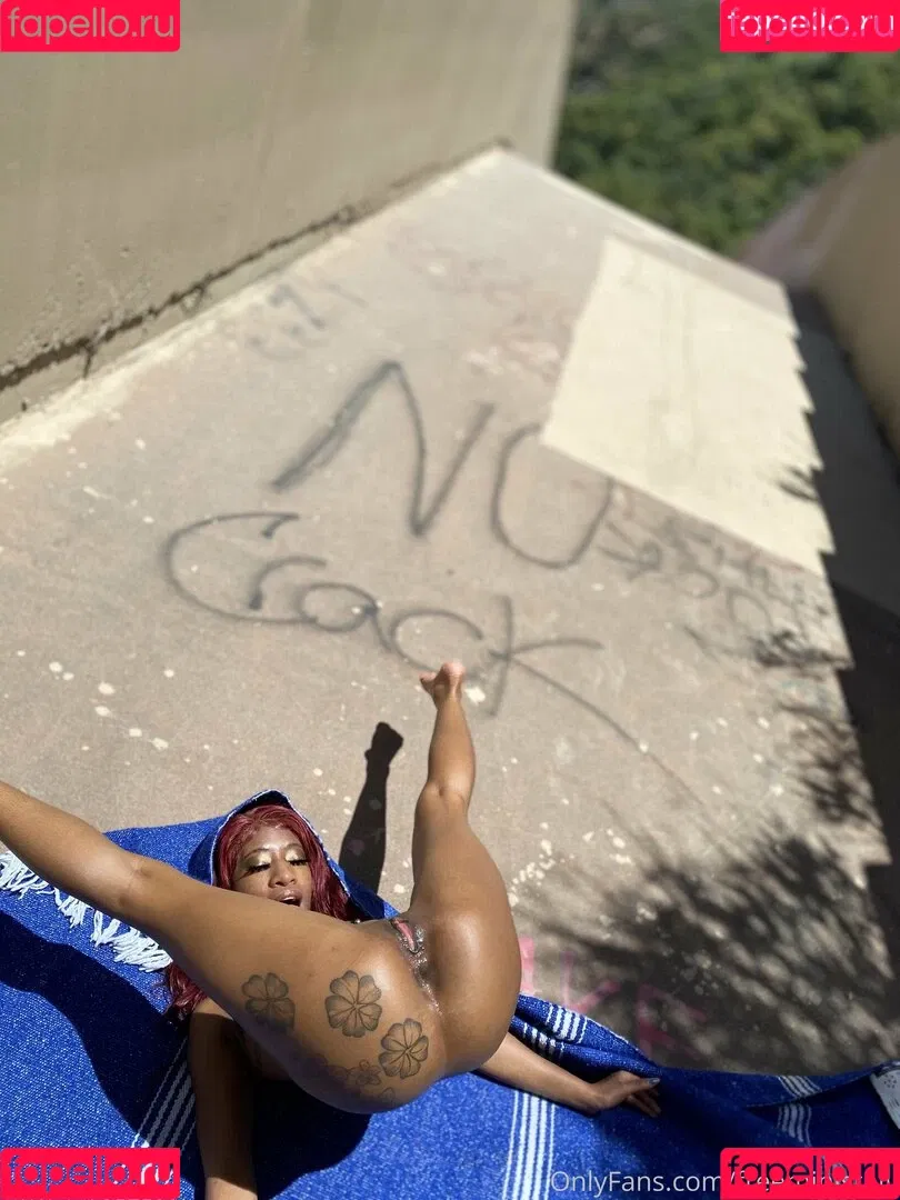 freeministalli Onlyfans Photo Gallery 