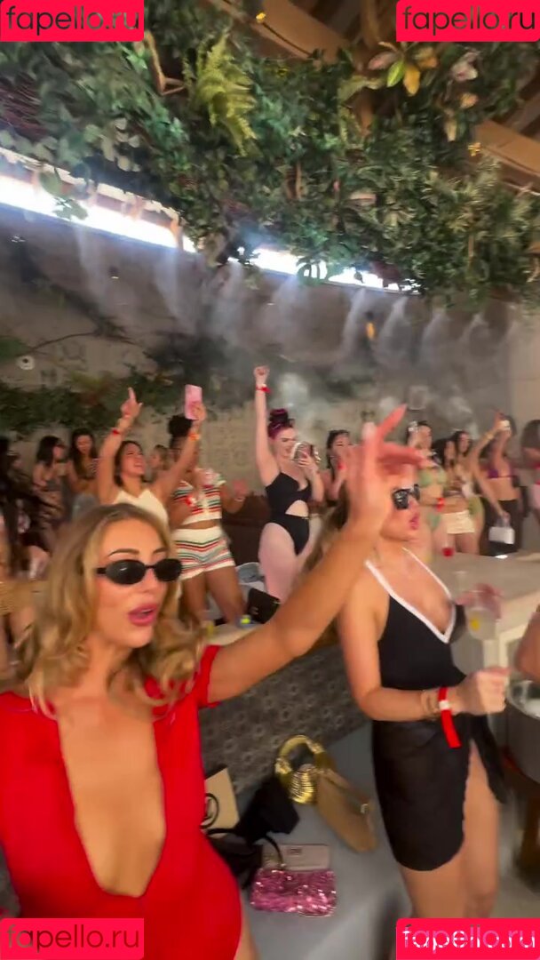 Daisy Anderson Onlyfans Photo Gallery 