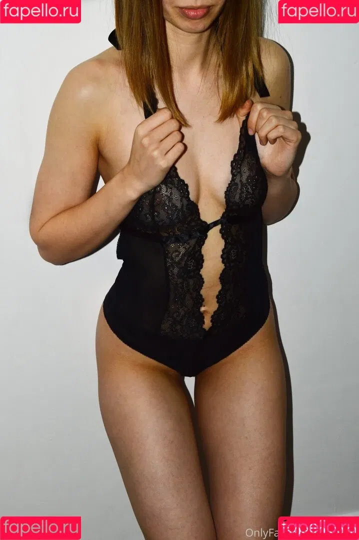 Petittits Onlyfans Photo Gallery 