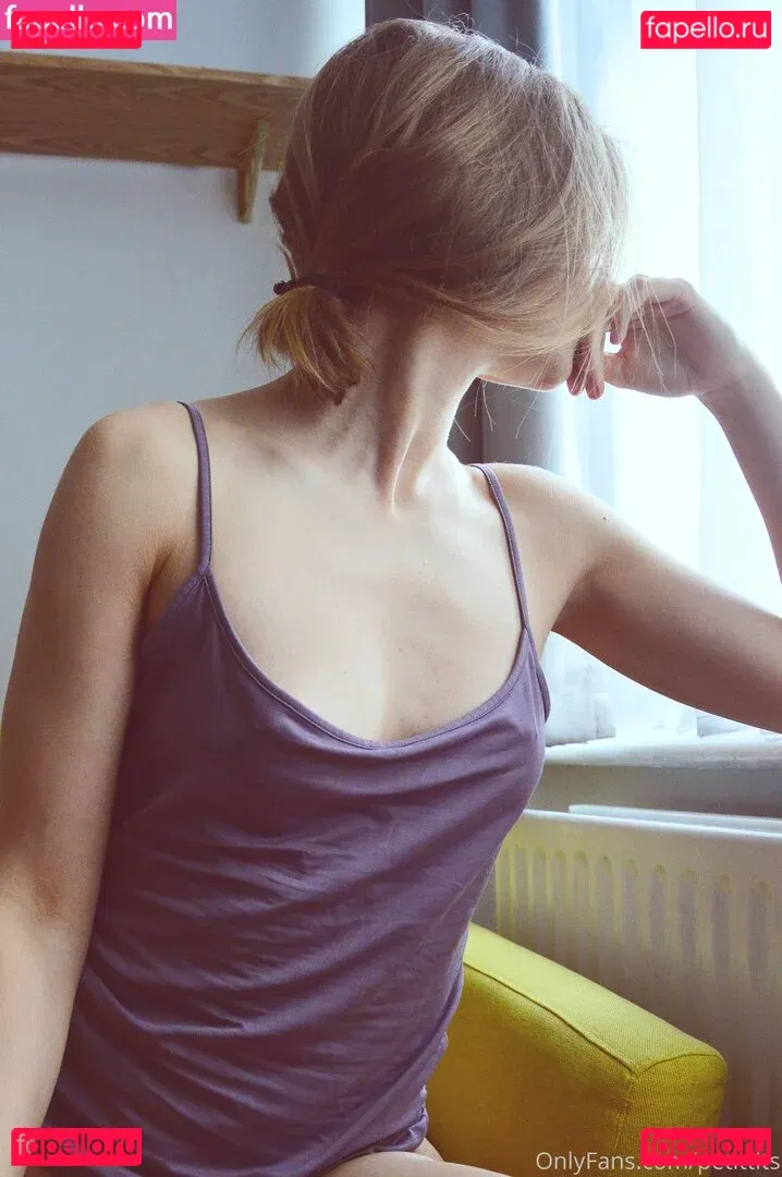 Petittits Onlyfans Photo Gallery 