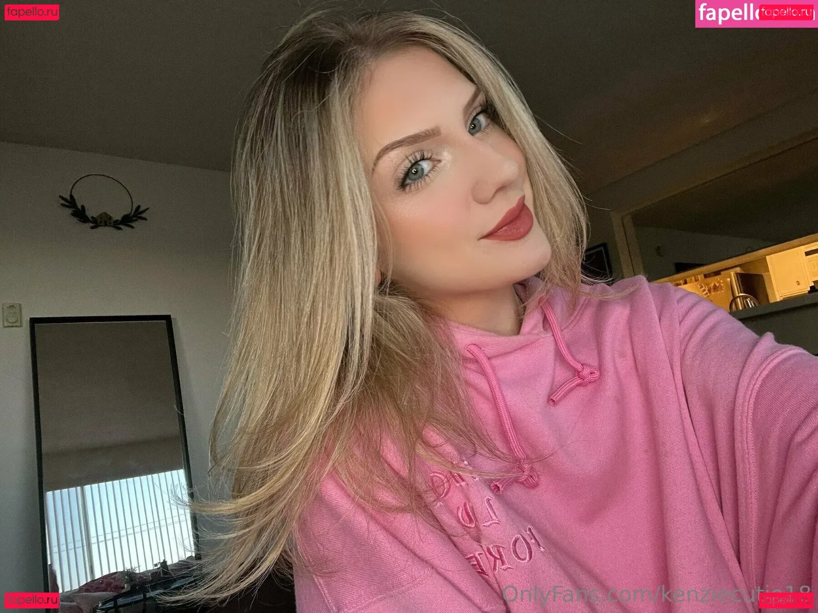 kenziecutie18 Onlyfans Photo Gallery 