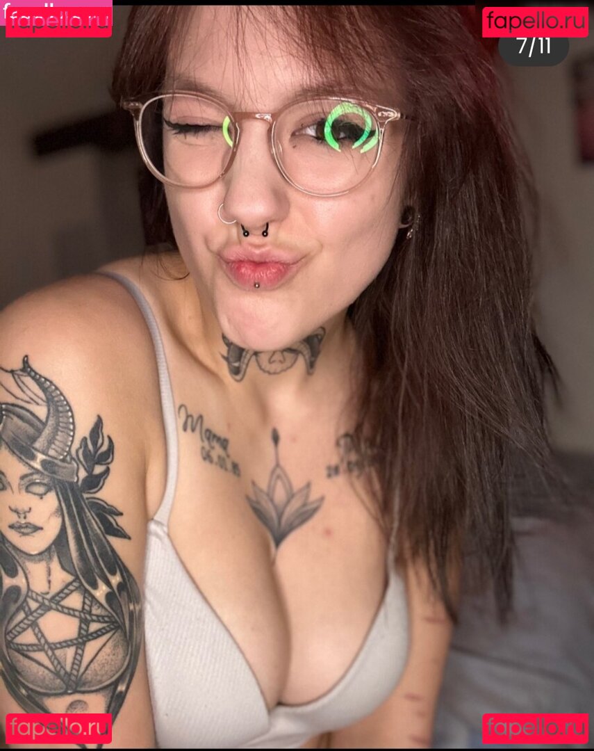 y0urd3vil_666 Nude Onlyfans Photo 9