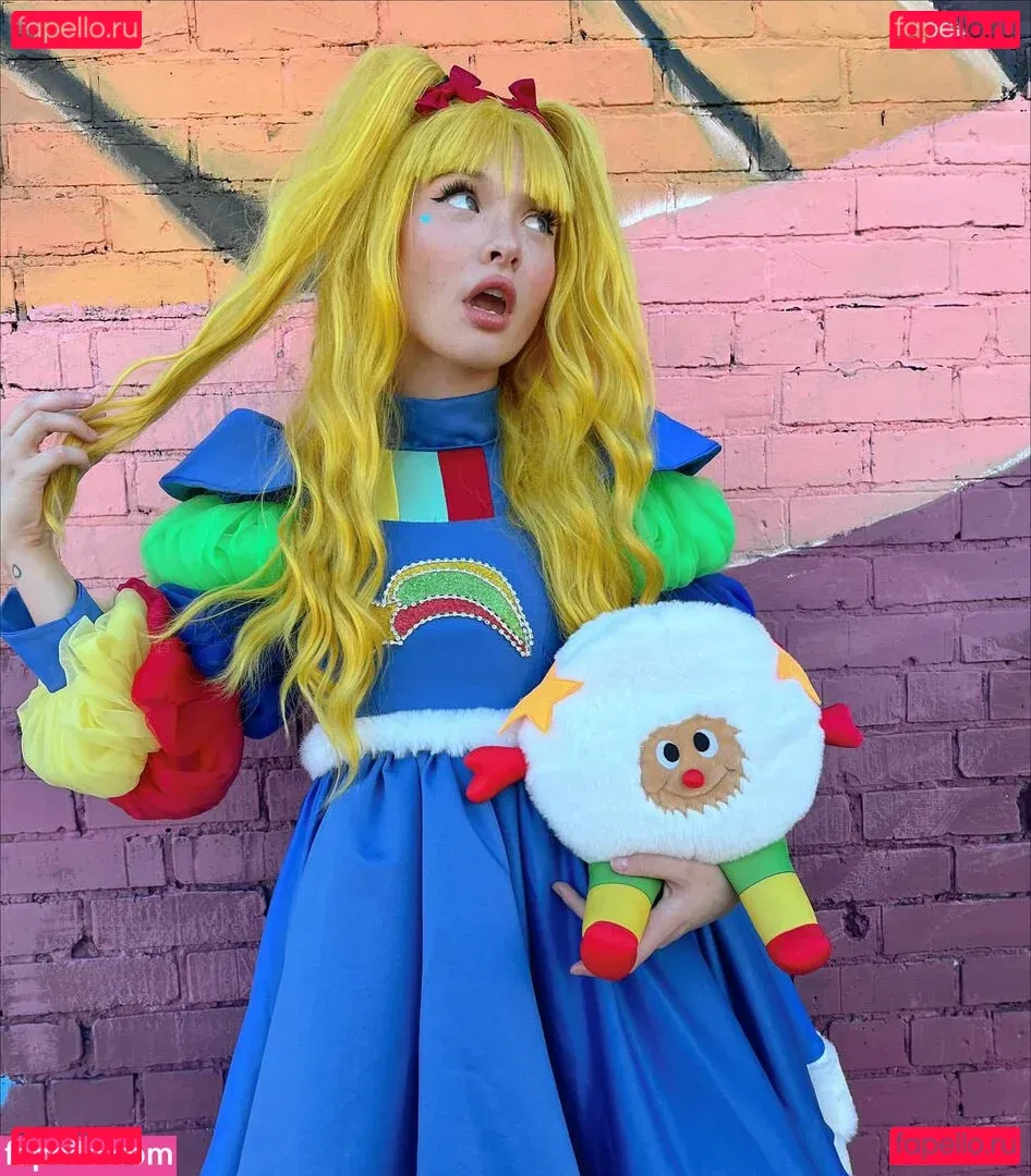 Zoe Colletti Onlyfans Photo Gallery 