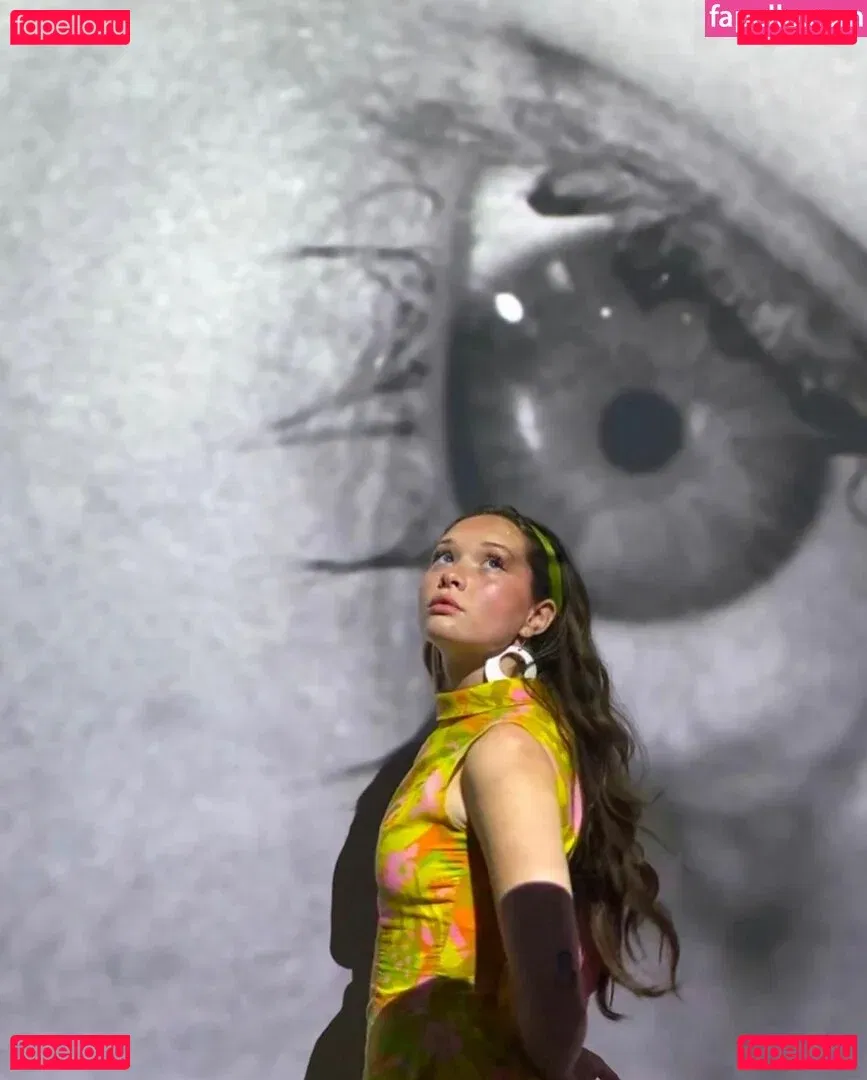 Zoe Colletti Onlyfans Photo Gallery 