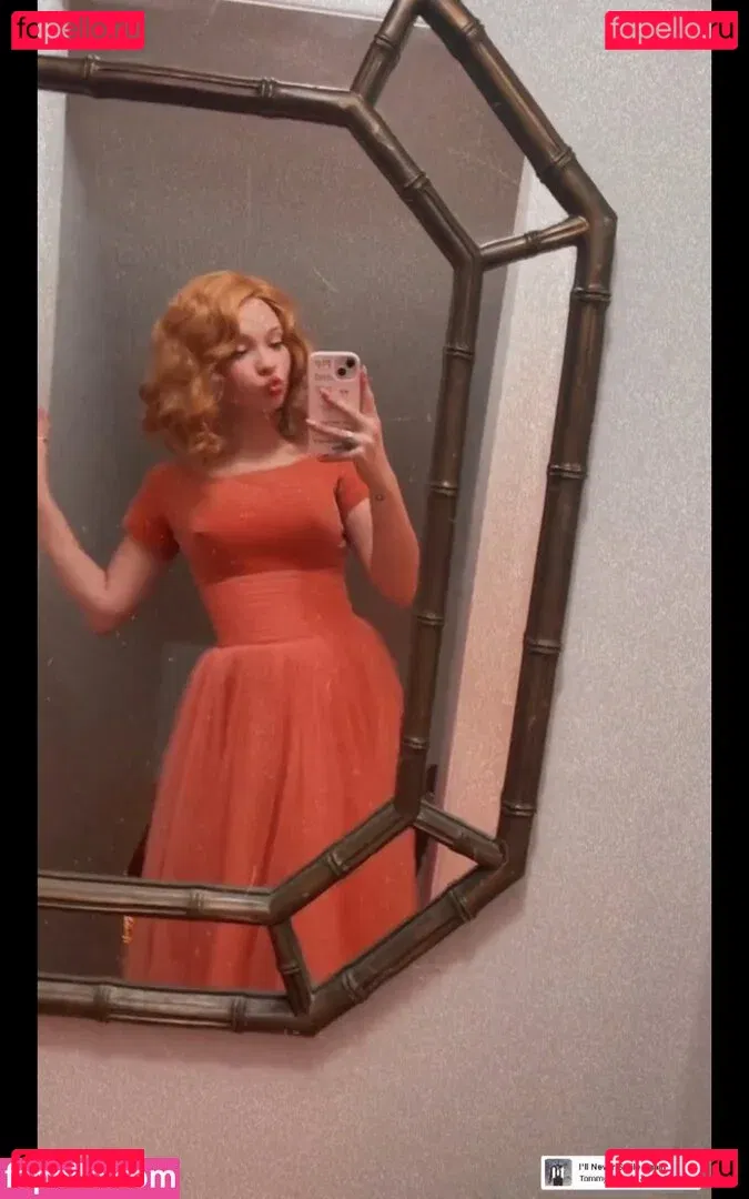 Zoe Colletti Onlyfans Photo Gallery 