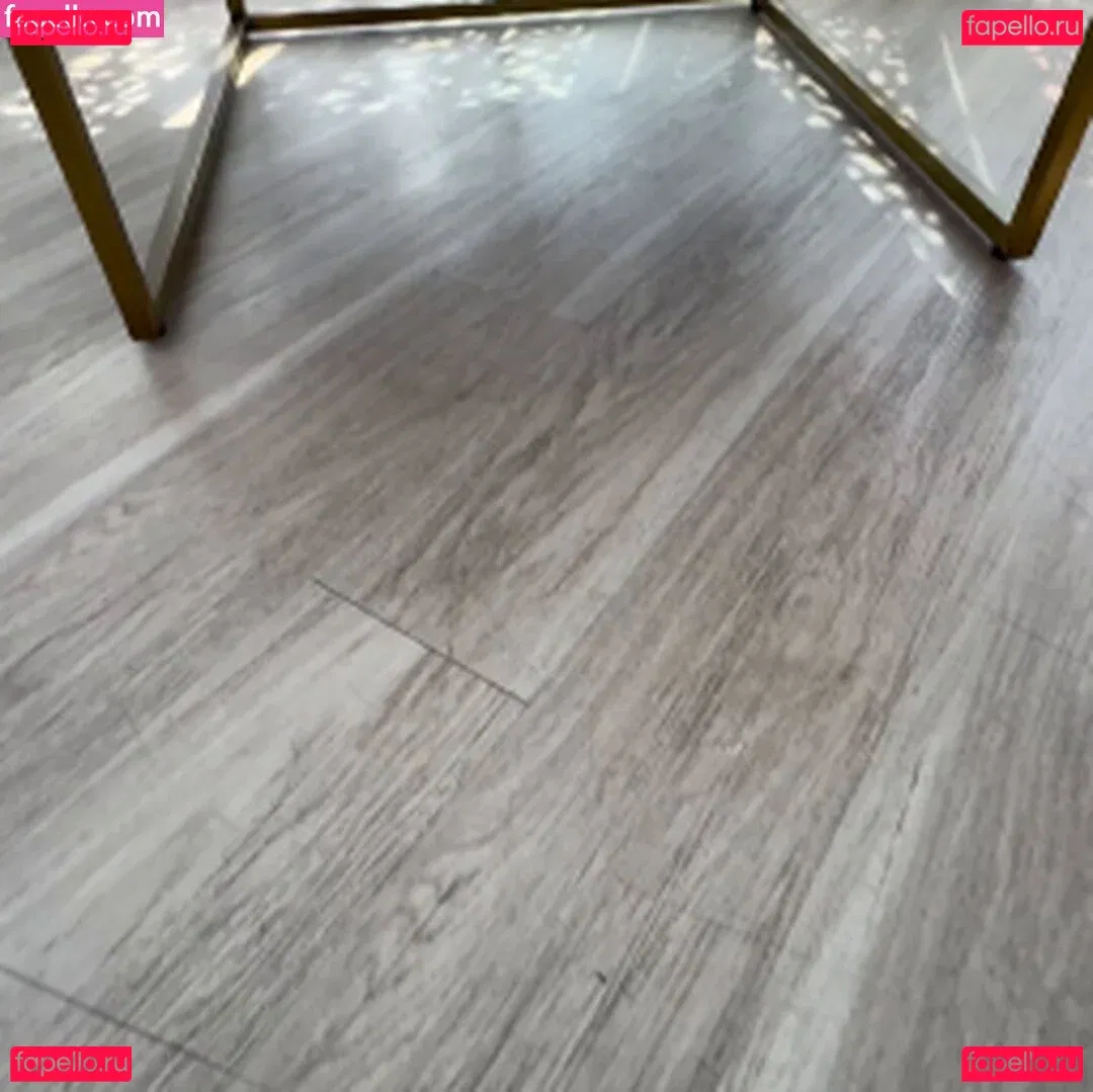 Alexandraqos Onlyfans Photo Gallery 