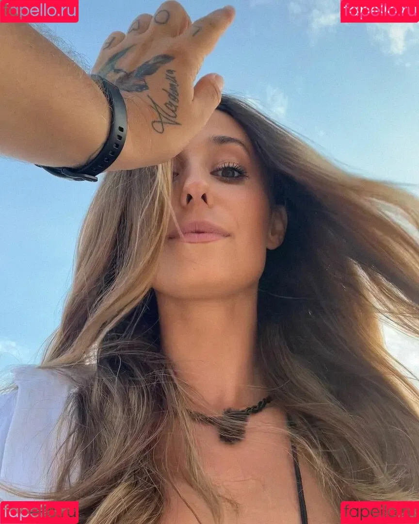 Izabella Krzan Onlyfans Photo Gallery 
