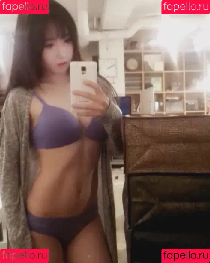 Lee Lyn Onlyfans Photo Gallery 