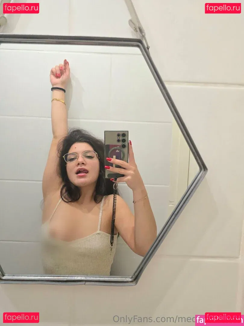 medeea69free Onlyfans Photo Gallery 