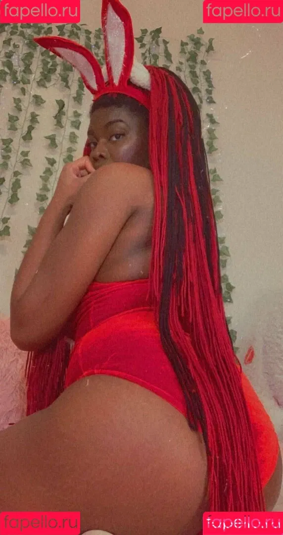 nikkynyxx Onlyfans Photo Gallery 