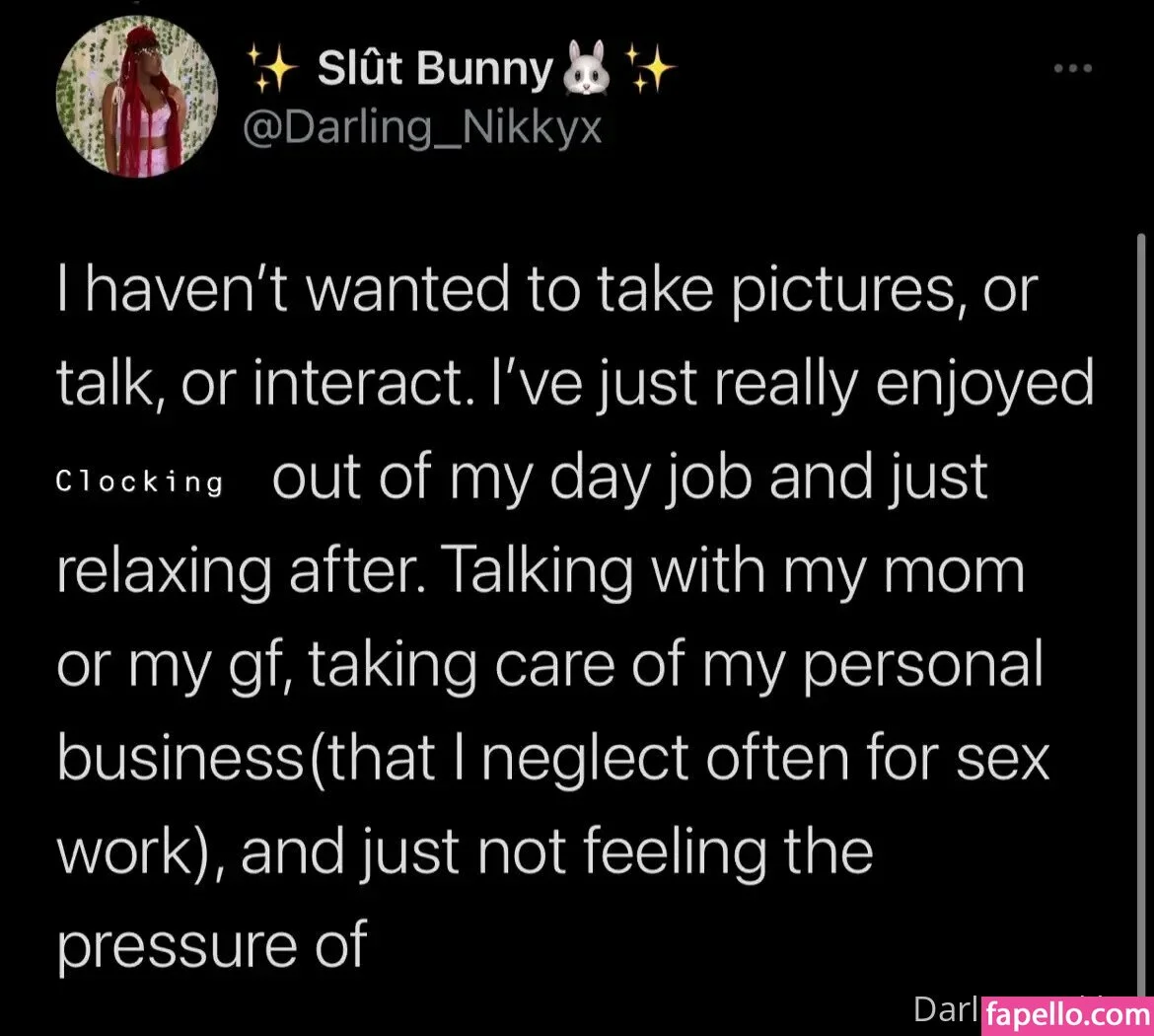 nikkynyxx Onlyfans Photo Gallery 