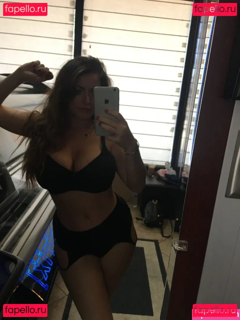 Sophiedeville Onlyfans Photo Gallery 