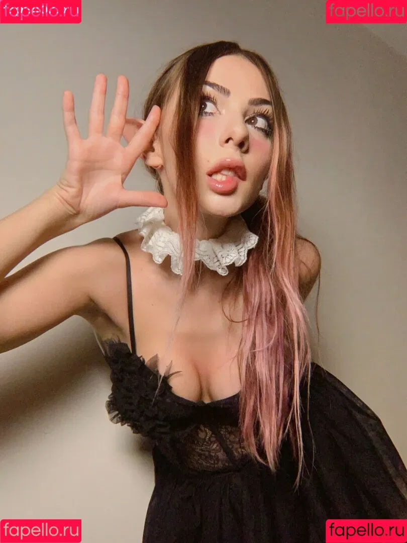 Ai Mori Onlyfans Photo Gallery 
