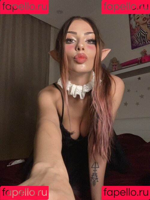 Ai Mori Onlyfans Photo Gallery 