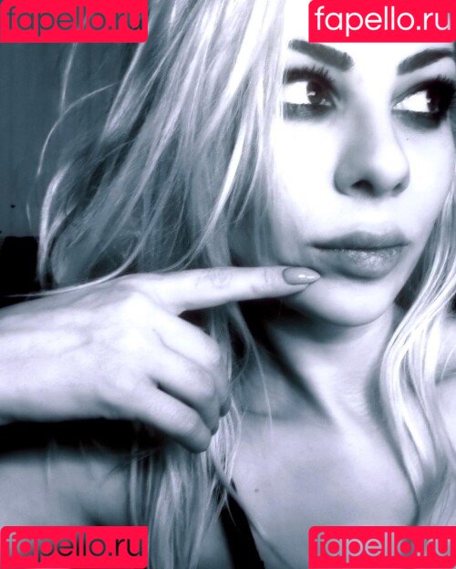 Ai Mori Onlyfans Photo Gallery 