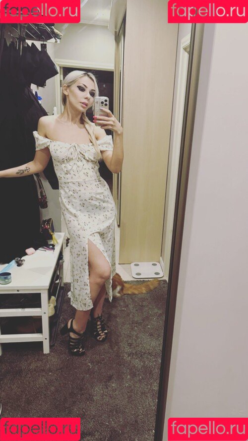 Ai Mori Onlyfans Photo Gallery 