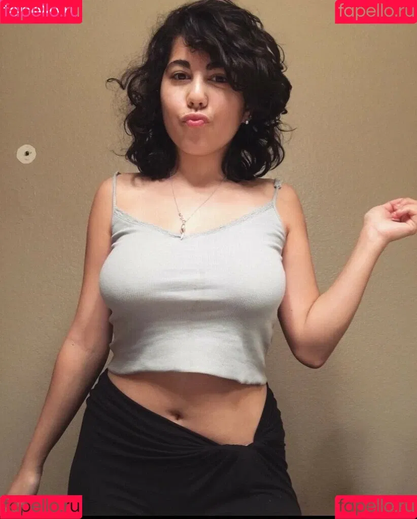 Angel Isais Onlyfans Photo Gallery 