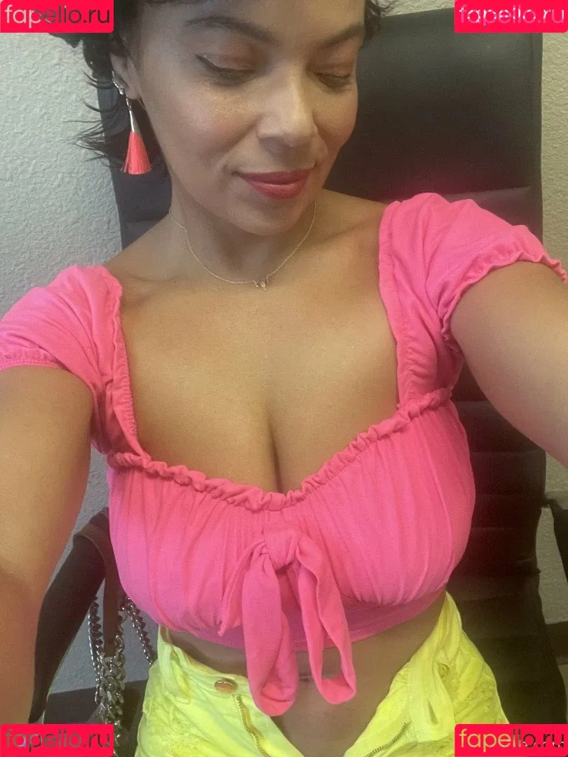 MzSadie Onlyfans Photo Gallery 