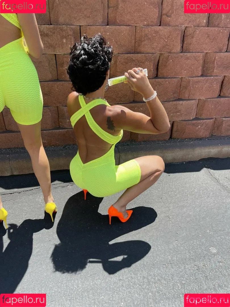 MzSadie Onlyfans Photo Gallery 