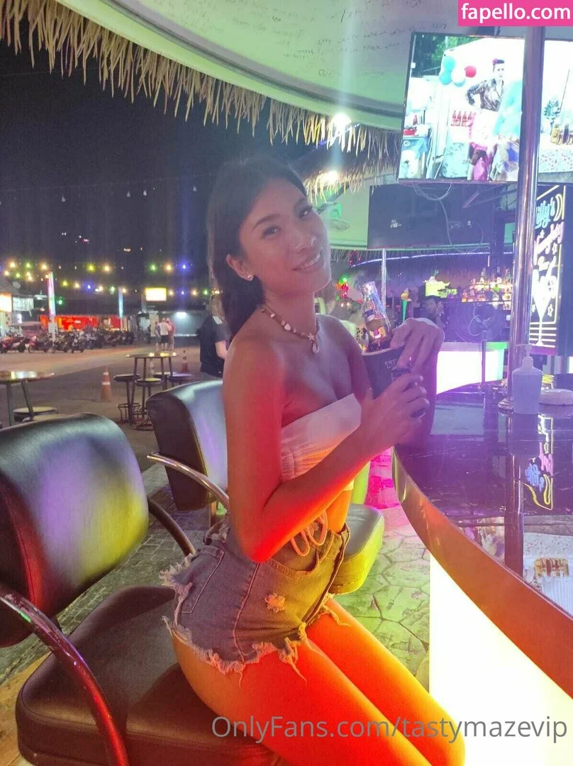 miyamaze Onlyfans Photo Gallery 