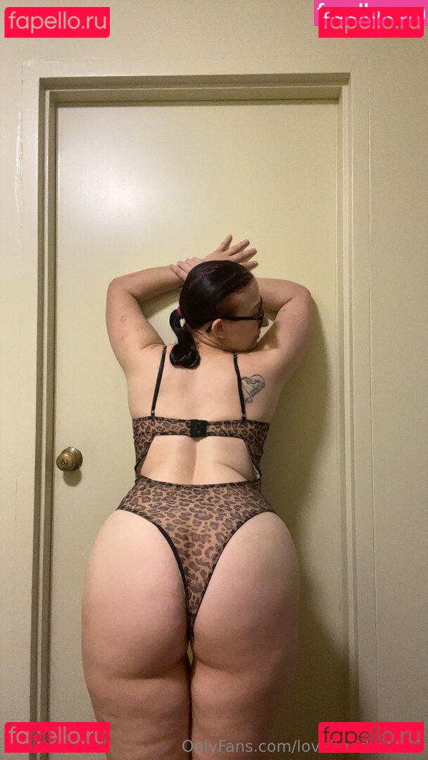 lovebaddie1422 Nude Onlyfans Photo 17