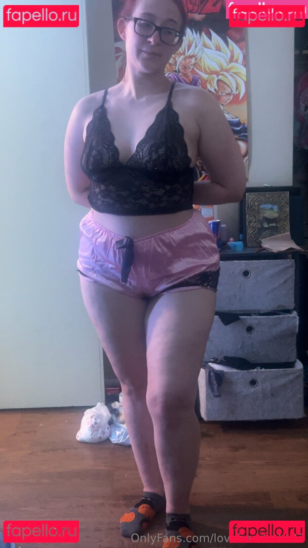 lovebaddie1422 Nude Onlyfans Photo 15