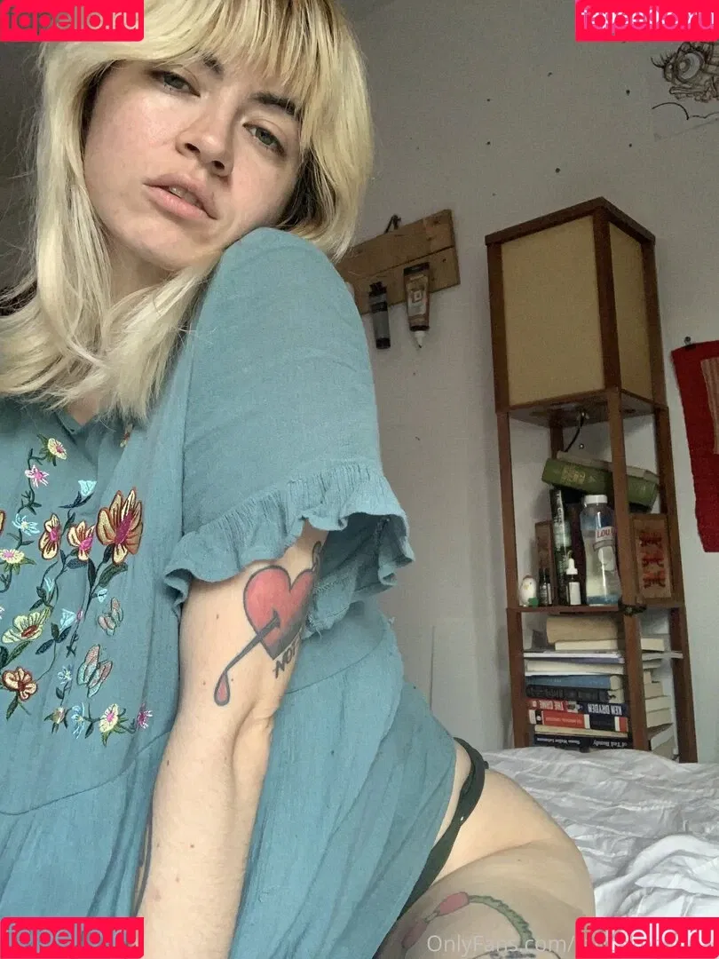 FapcakeSenpai Onlyfans Photo Gallery 