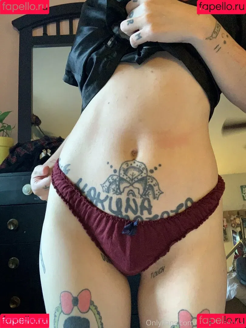 FapcakeSenpai Onlyfans Photo Gallery 