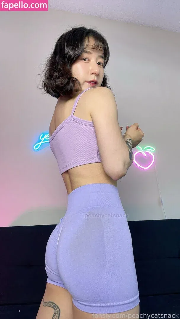 peachycatsnack Onlyfans Photo Gallery 