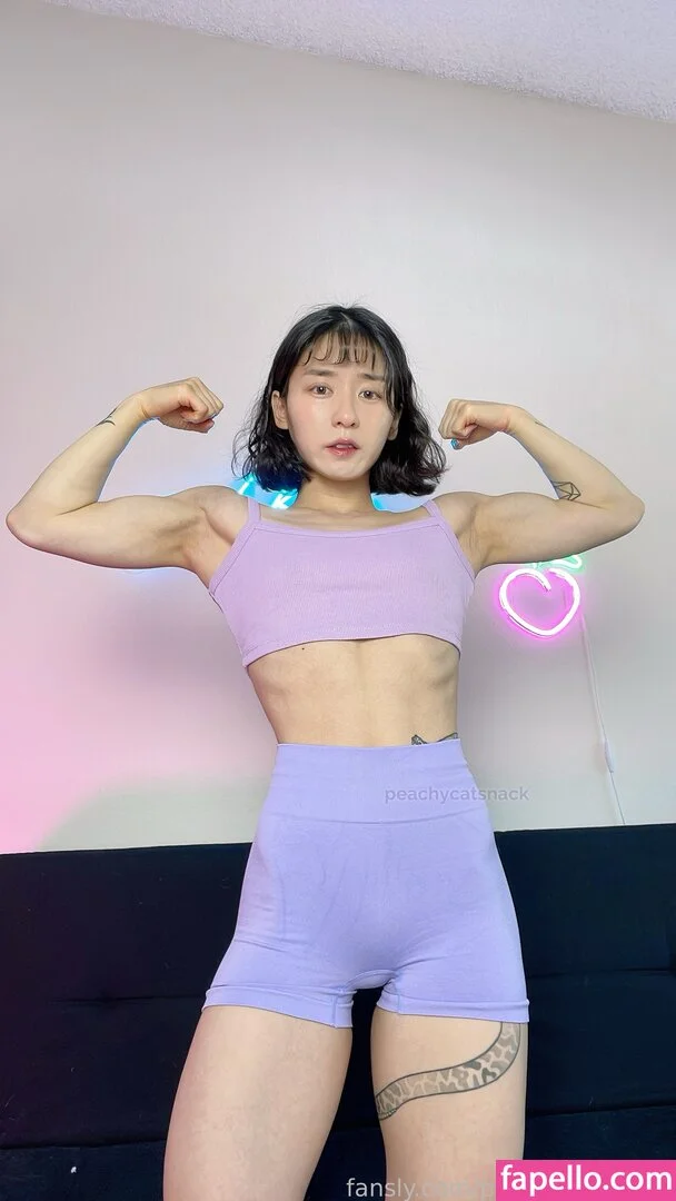 peachycatsnack Onlyfans Photo Gallery 