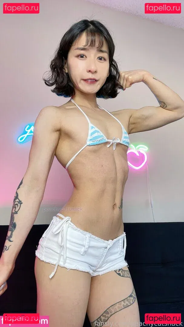 peachycatsnack Onlyfans Photo Gallery 