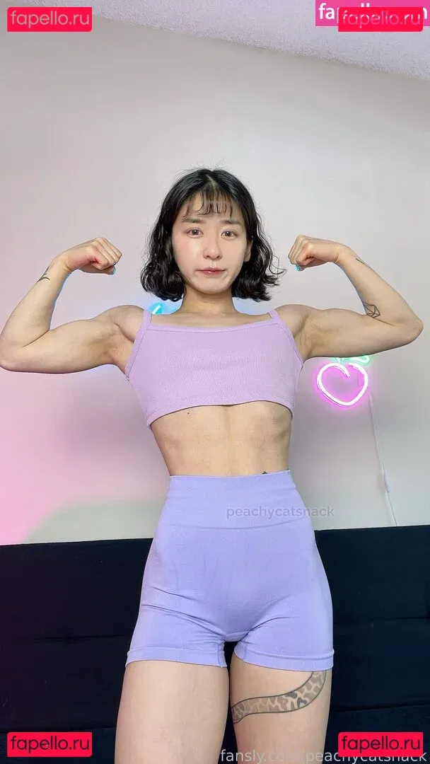 peachycatsnack Onlyfans Photo Gallery 