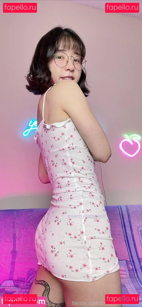 peachycatsnack Onlyfans Photo Gallery 