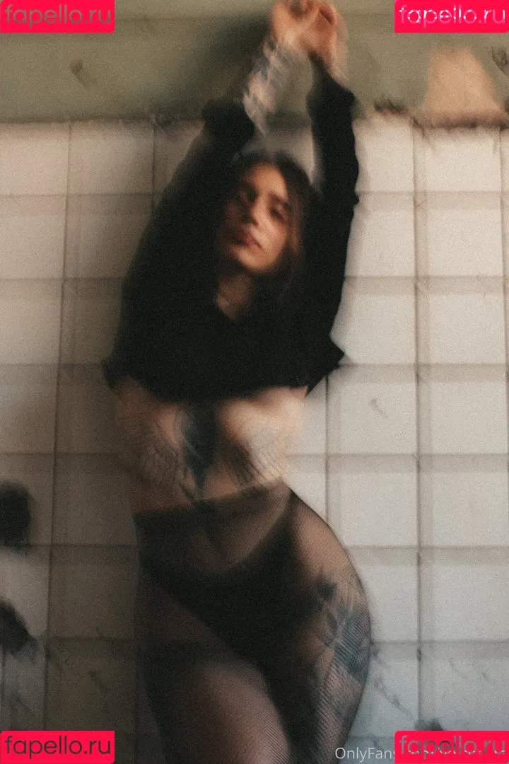 _volchara Onlyfans Photo Gallery 