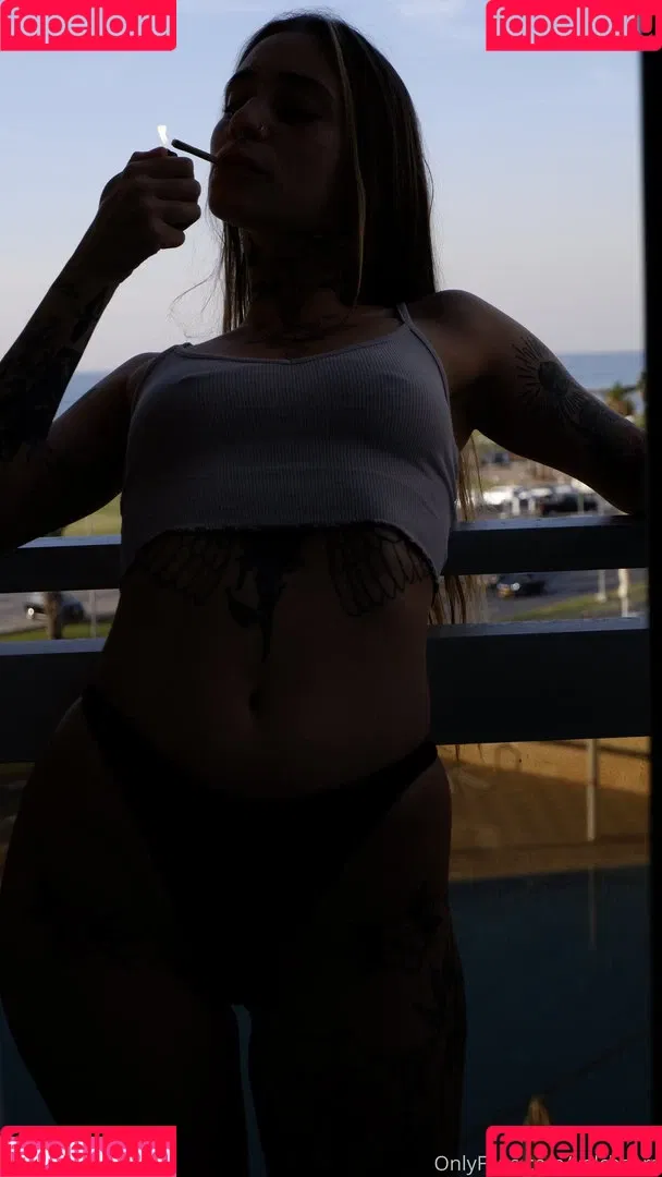 _volchara Onlyfans Photo Gallery 