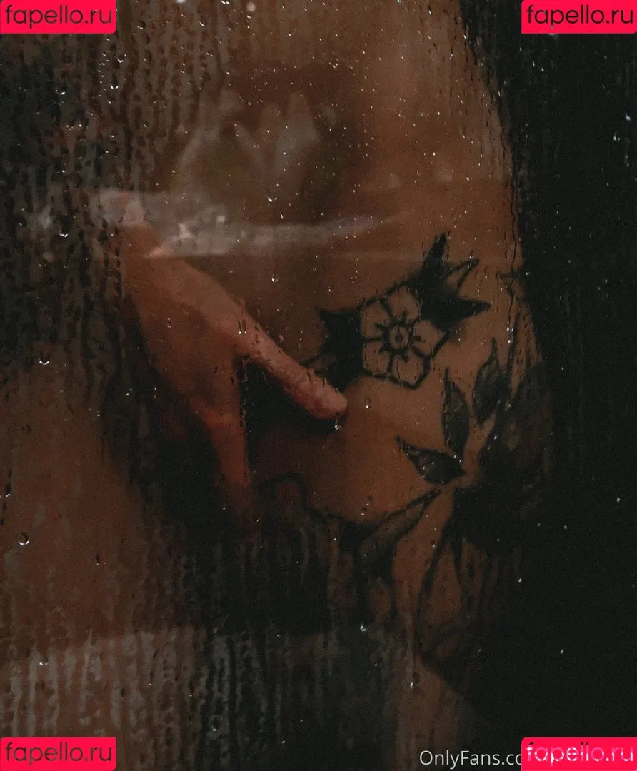 _volchara Onlyfans Photo Gallery 